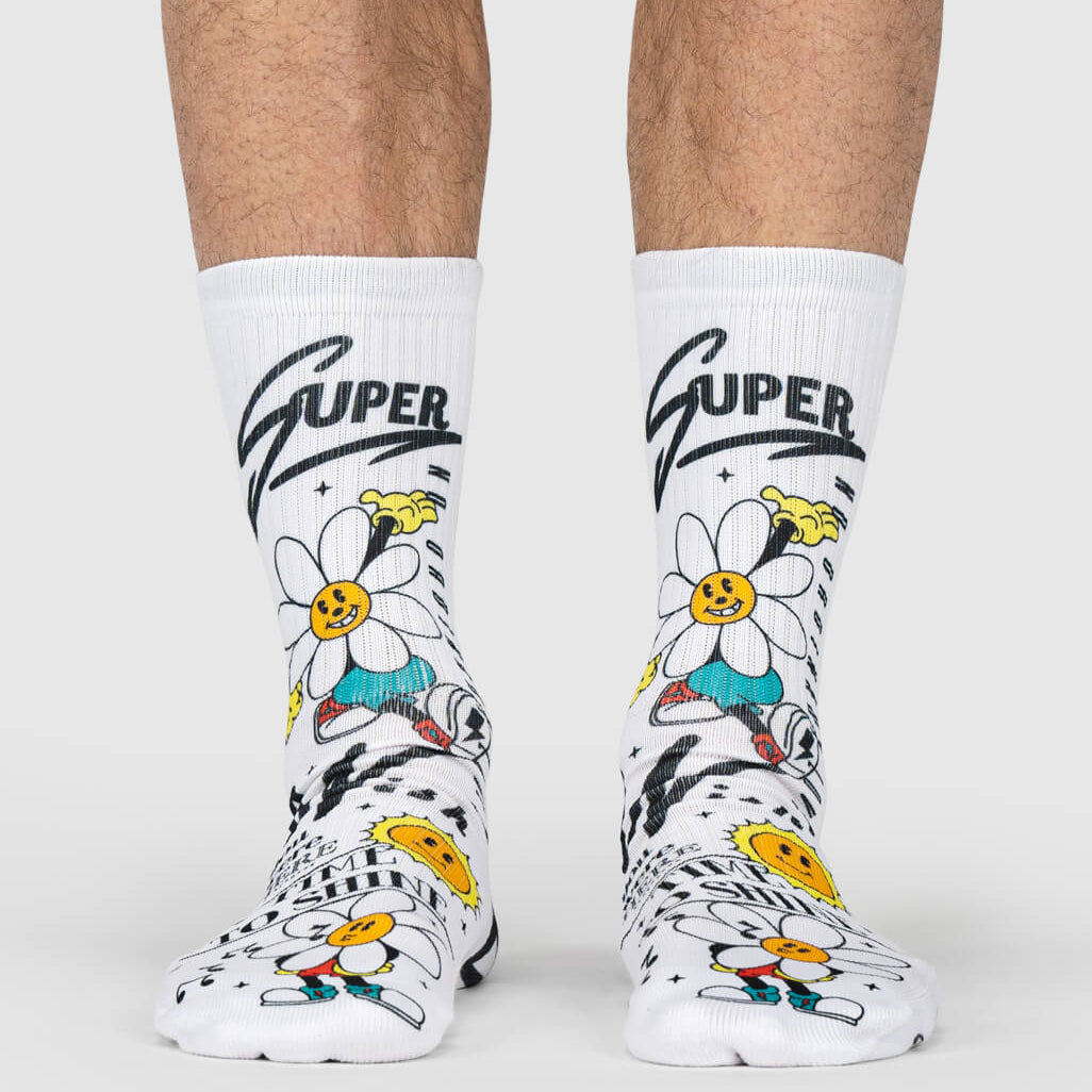 Super Magazine Socks