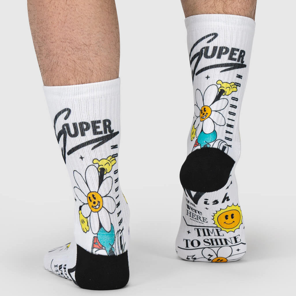 Super Magazine Socks