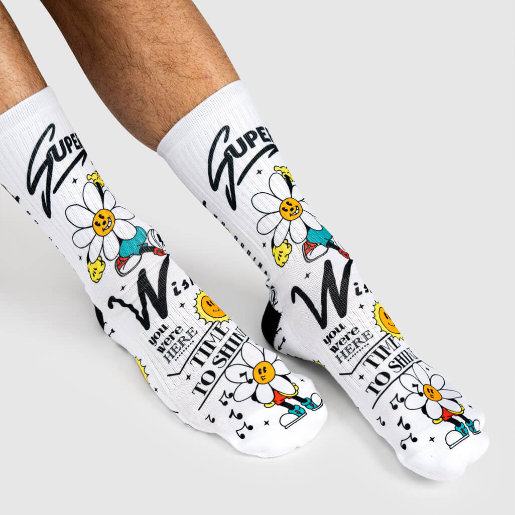 Super Magazine Socks