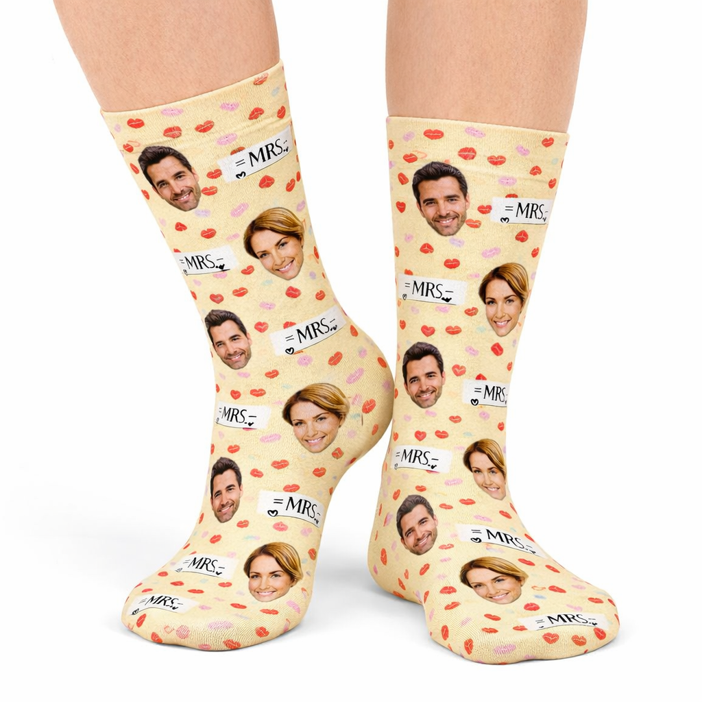 Mr & Mrs Signs Socks